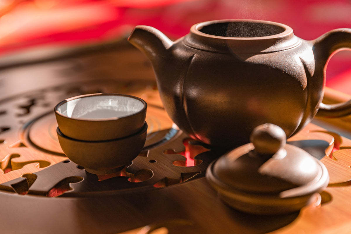 “The Ultimate Guide to Taiwanese High-Mountain Oolong Tea: From Meinong Farms to Your Cup”